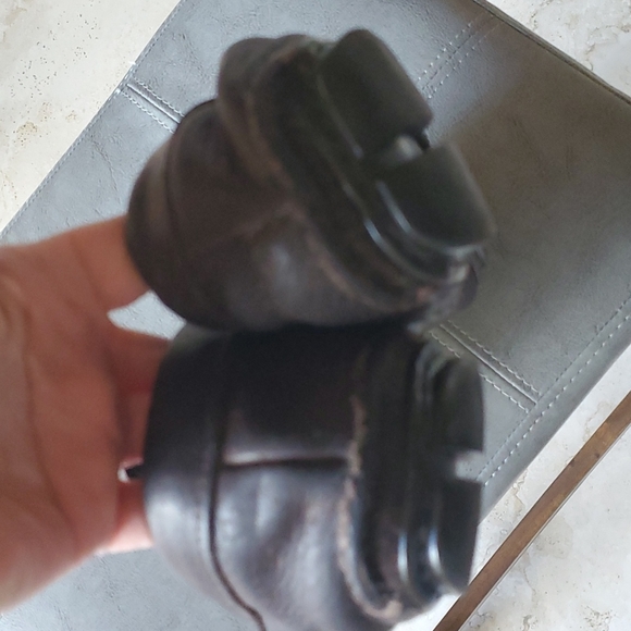 Prada mens dress shoes - Picture 9 of 11